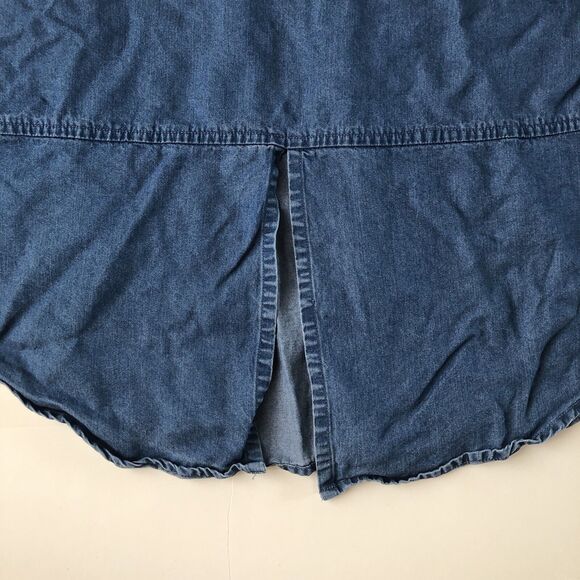 Lucky Brand Women’s Denim Button-Down Shirt Pockets Size Medium - Picture 10 of 15